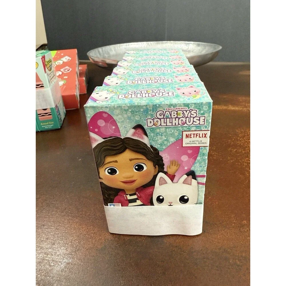 2 Mondo Llama Create-Your-Own Christmas Countdown Garland Kit &12 pk of Band-Aid - Picture 9 of 12